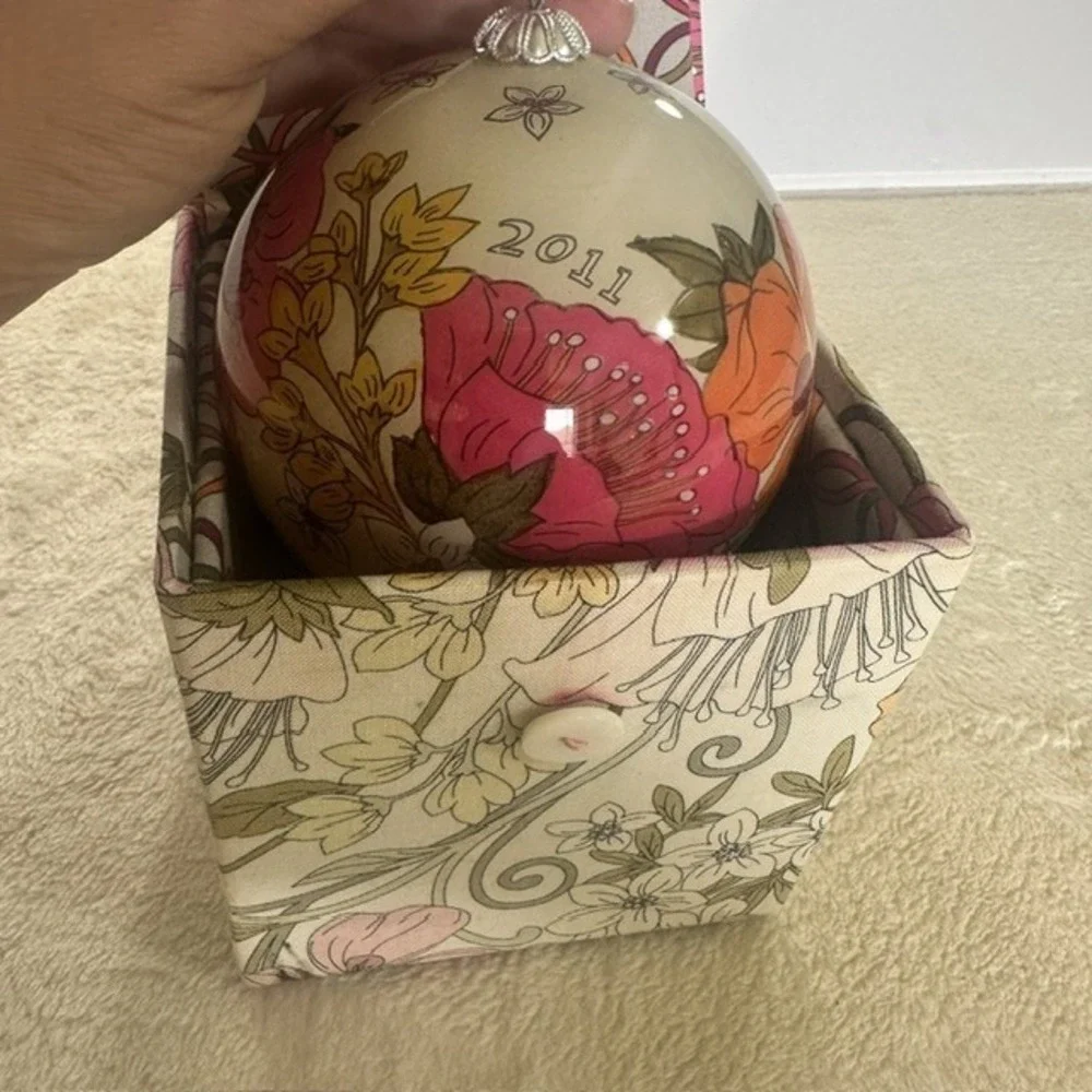 Vera Bradley 2011 Limited Edition Floral Glass Ornament with Matching Gift Box